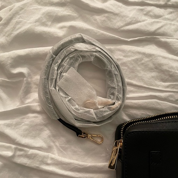 NWT Michael Kors belt bag - Picture 4 of 5